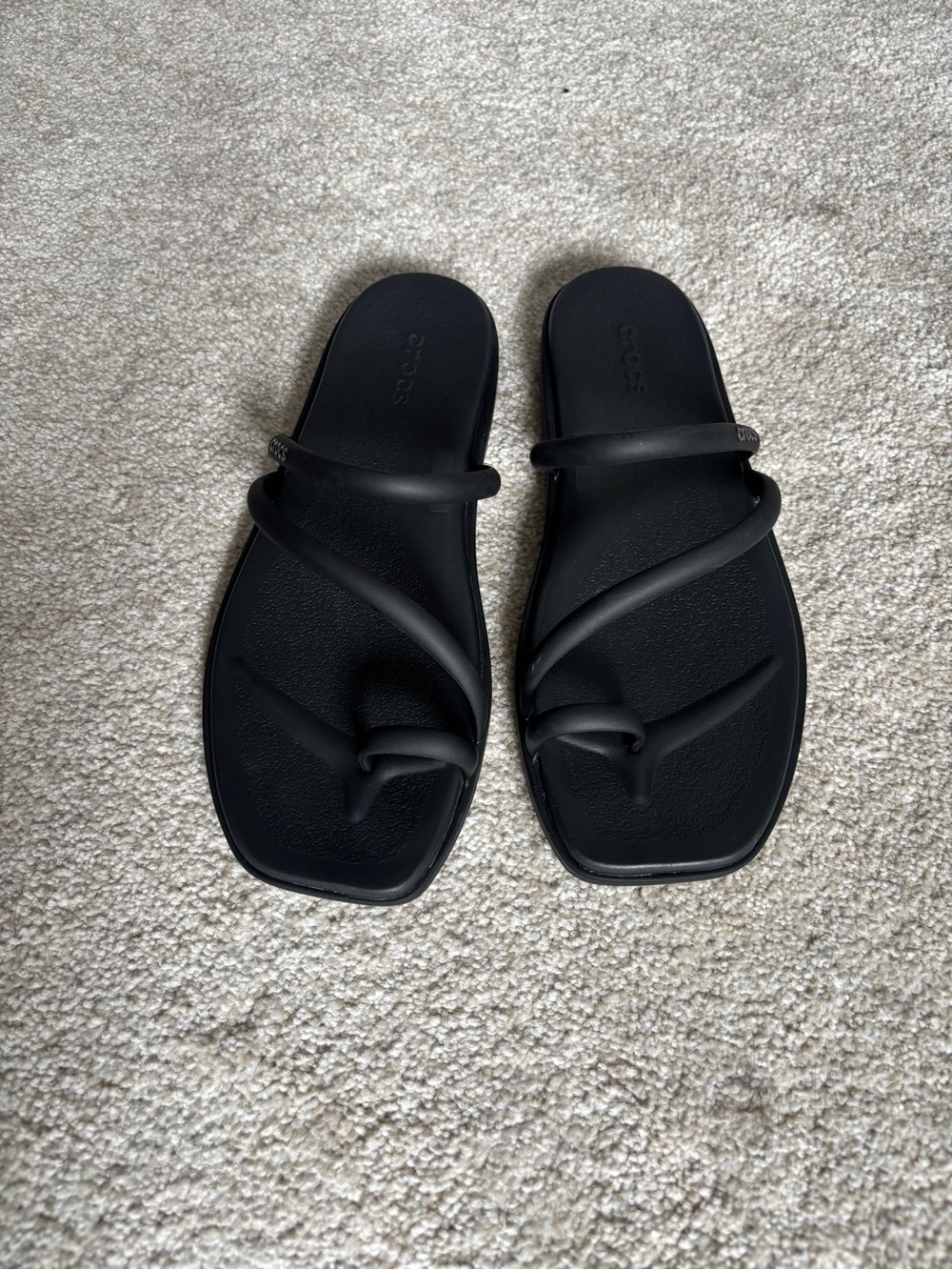 CROCS Women's Black Minimal Strap Sandals